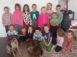 Děti z MŠ na veterině