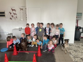 Děti z MŠ na veterině